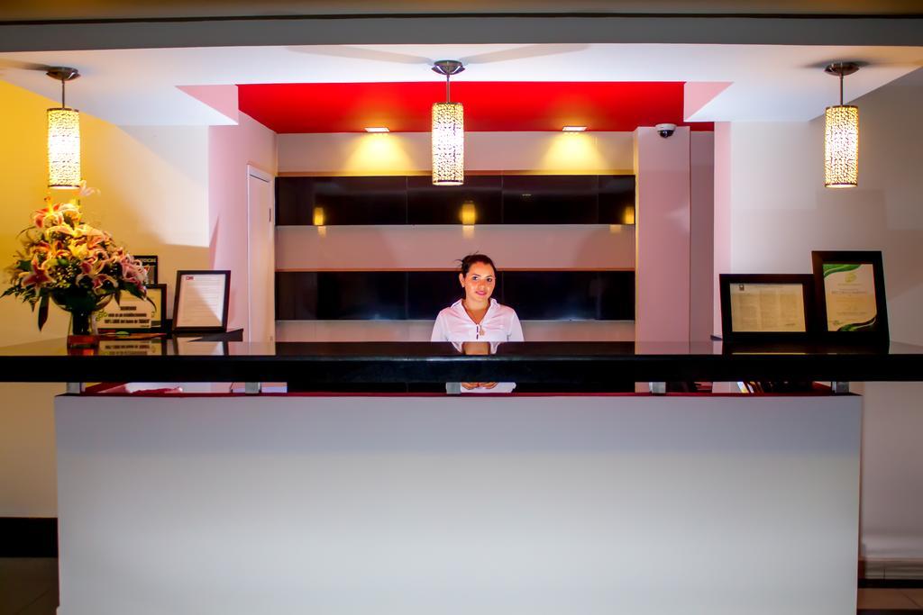 Hotel Boutique Sofia เนย์บา ภายนอก รูปภาพ